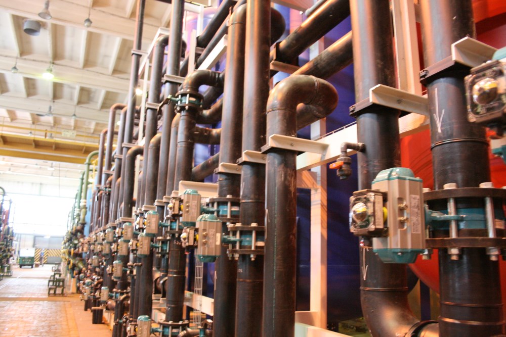 Kanały technologiczne w zabudowie stalowej